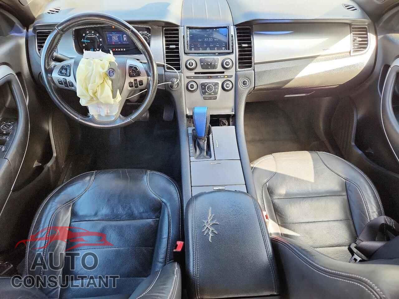 FORD TAURUS 2013 - 1FAHP2E88DG133956