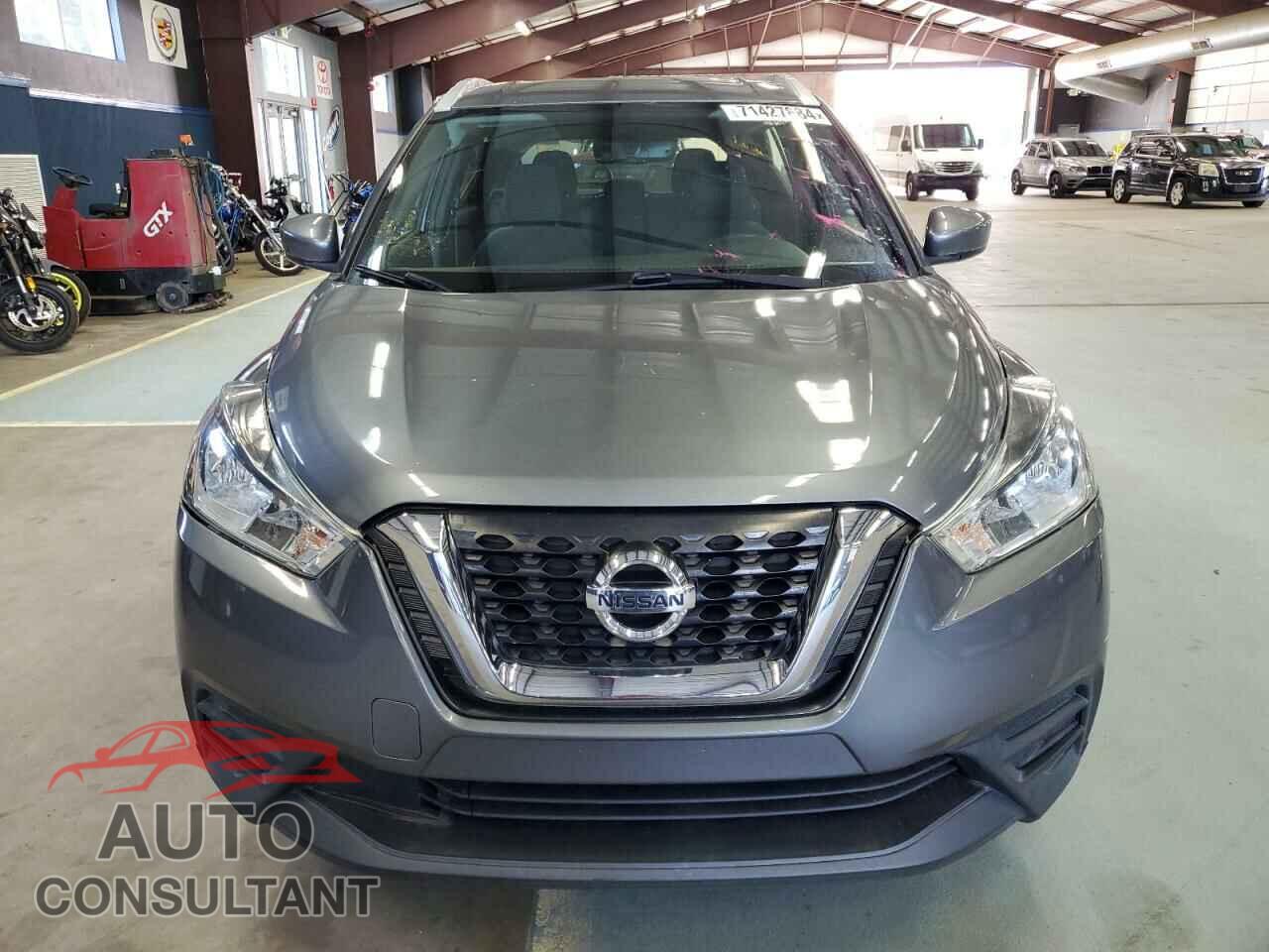 NISSAN KICKS 2019 - 3N1CP5CU3KL536602