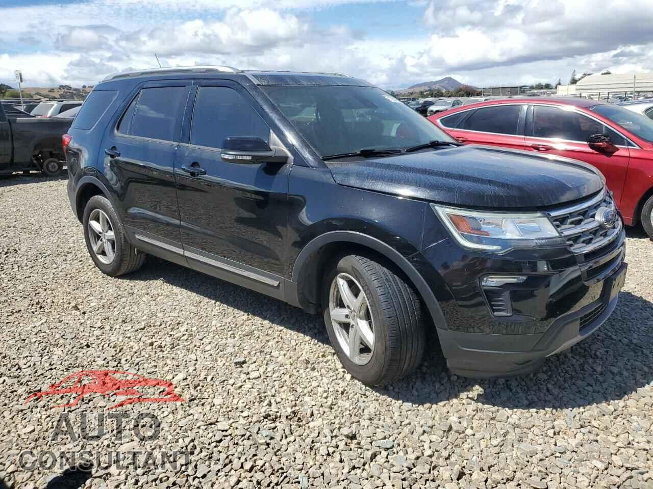 FORD EXPLORER 2018 - 1FM5K7D85JGB60131