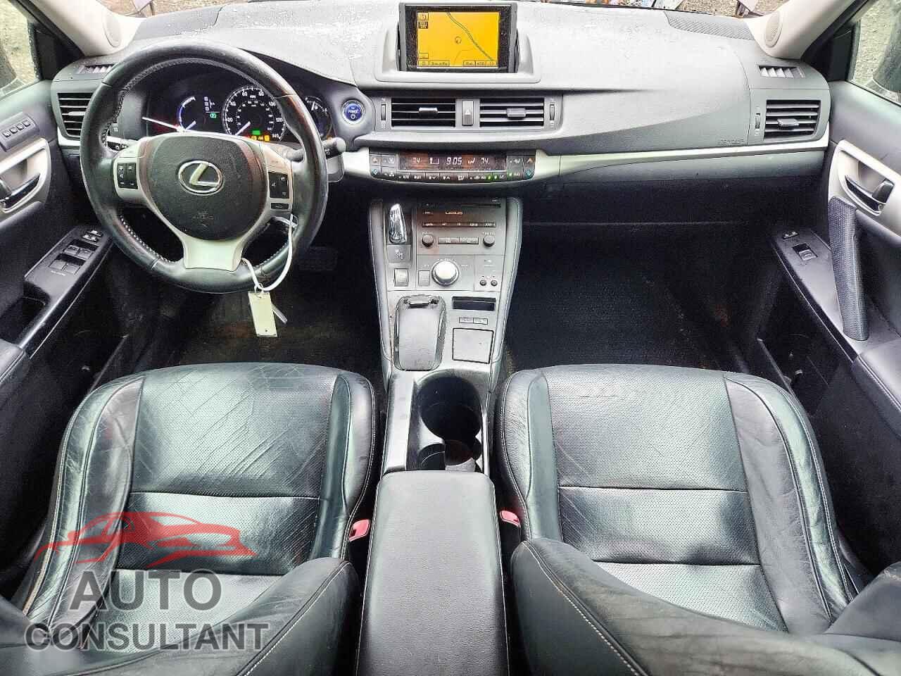 LEXUS CT 200 2011 - JTHKD5BH1B2010782