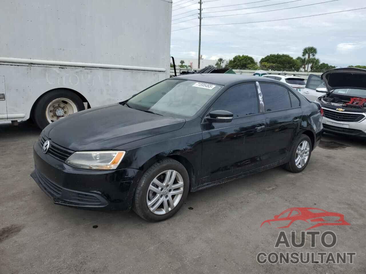 VOLKSWAGEN JETTA 2011 - 3VWDX7AJ4BM109846