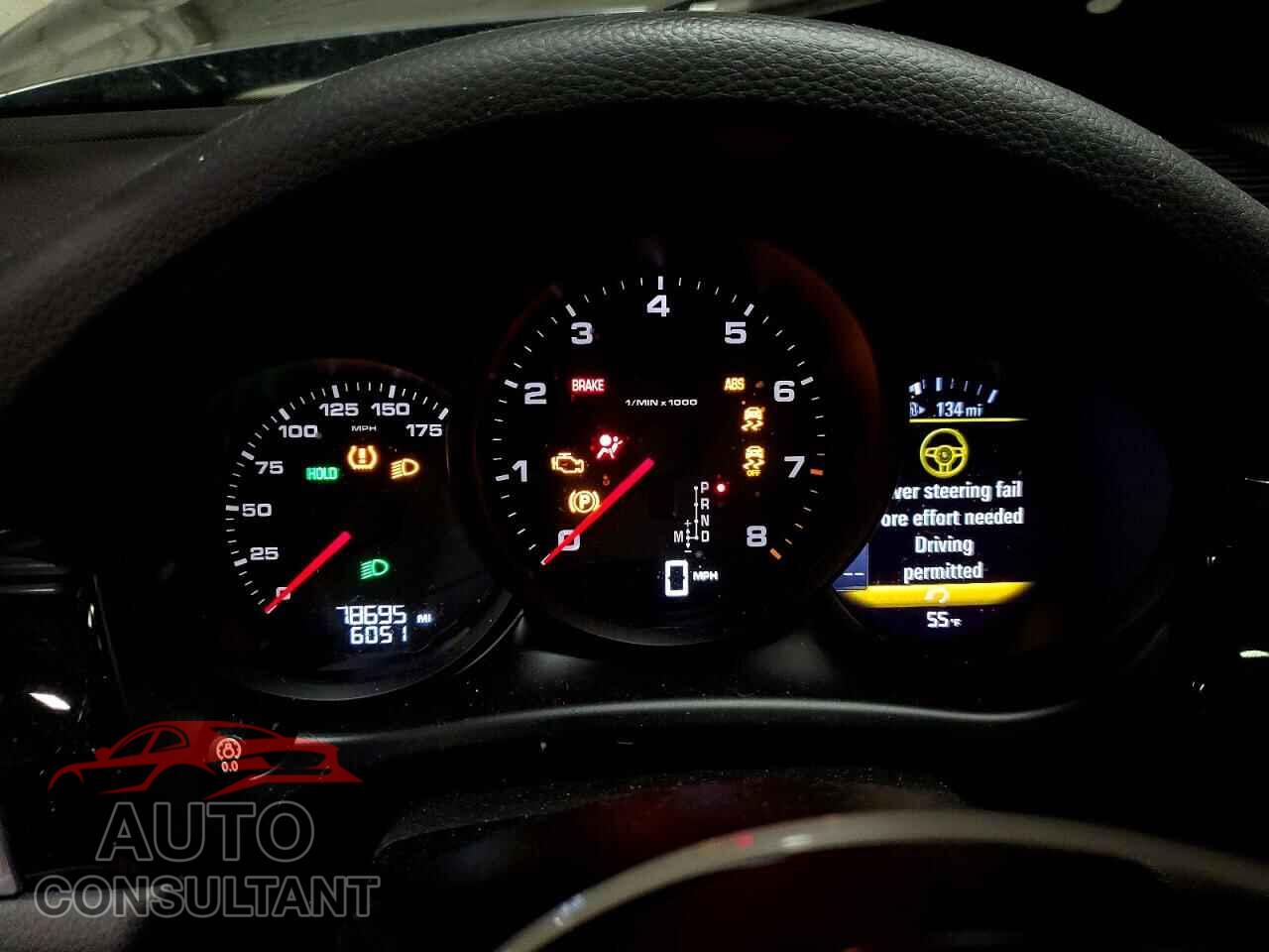PORSCHE MACAN 2017 - WP1AA2A55HLB00627