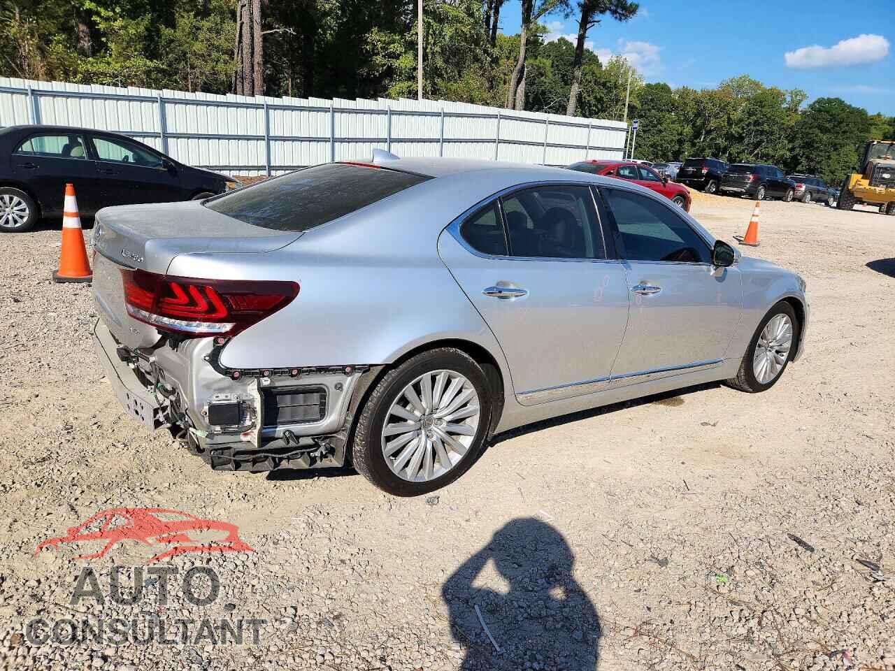 LEXUS LS460 2017 - JTHCL5EF5H5028873