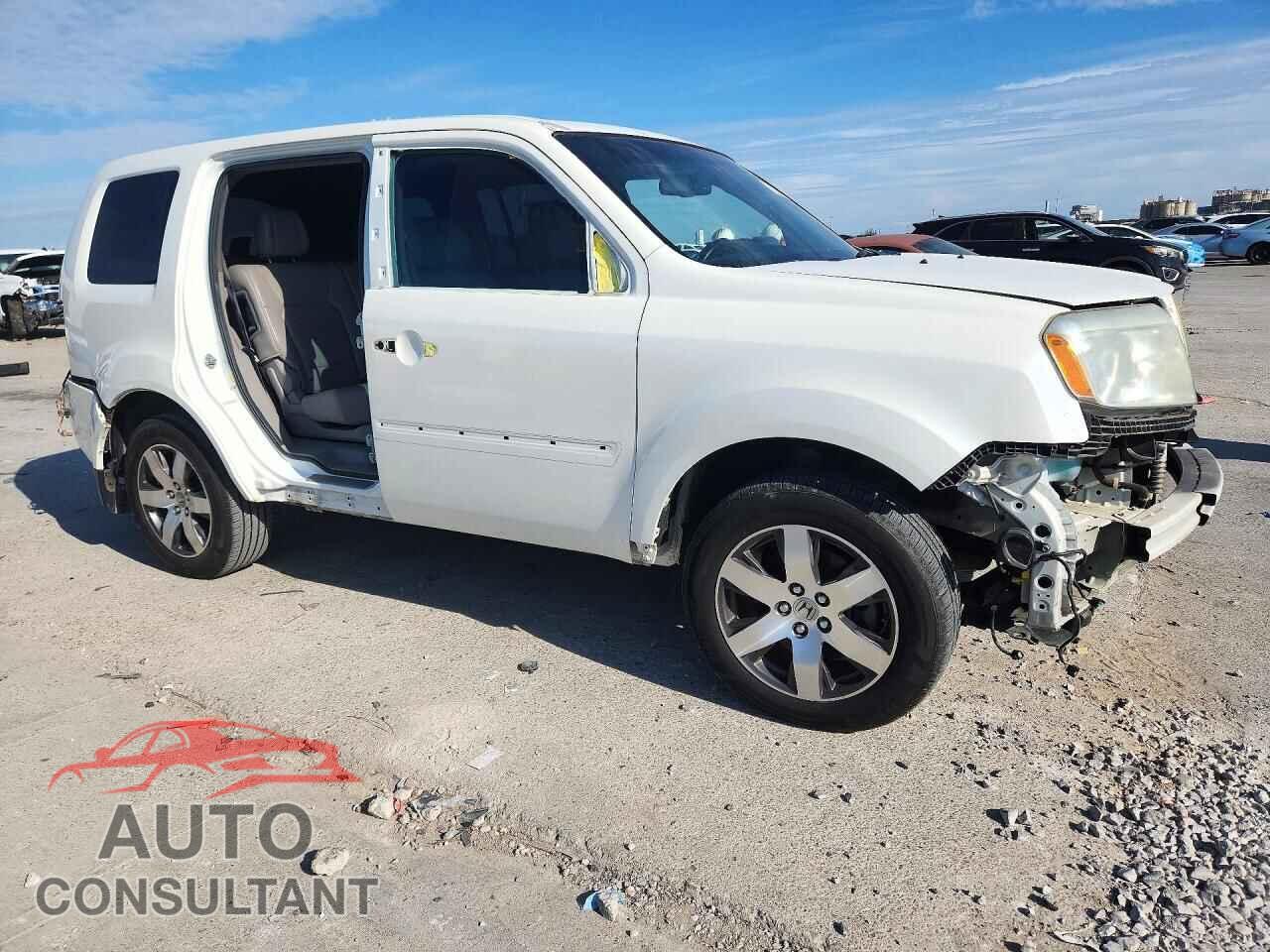 HONDA PILOT 2012 - 5FNYF4H96CB061354