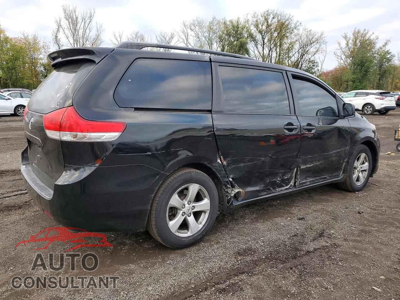 TOYOTA SIENNA 2012 - 5TDKK3DC0CS268024