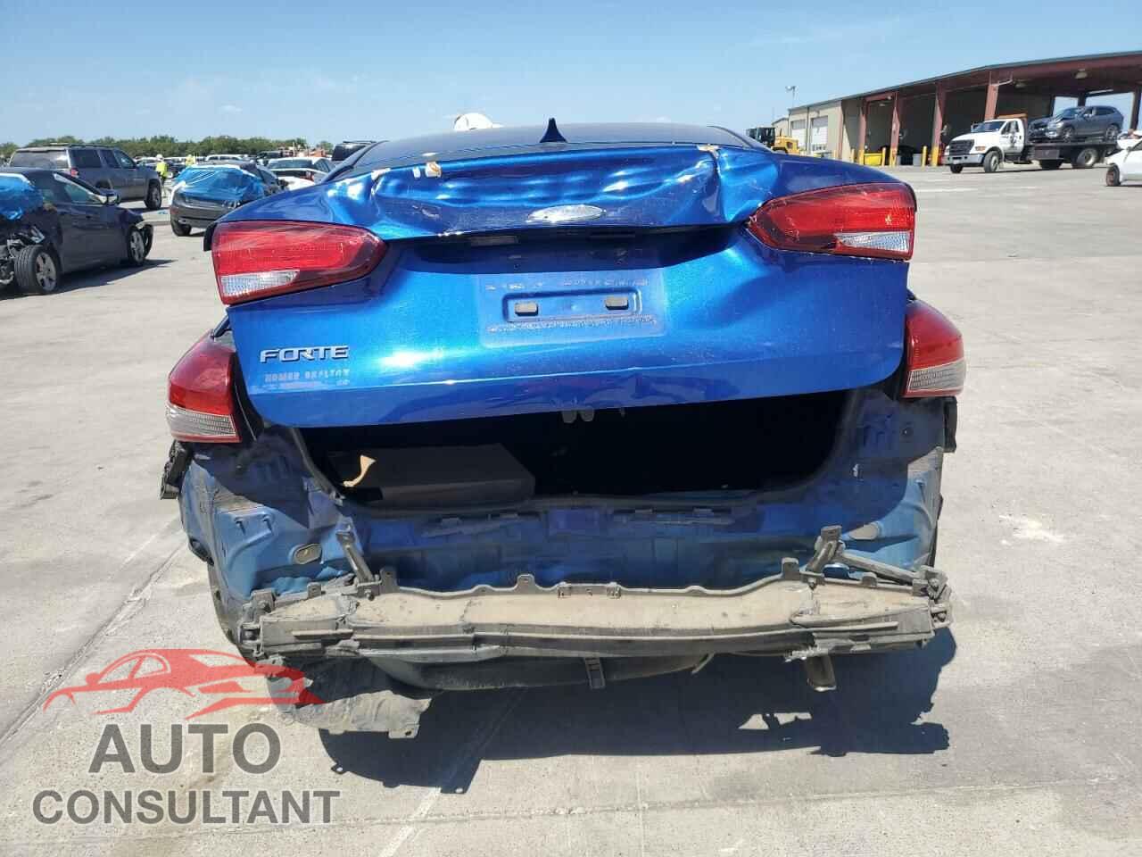 KIA FORTE 2017 - 3KPFK4A78HE150545