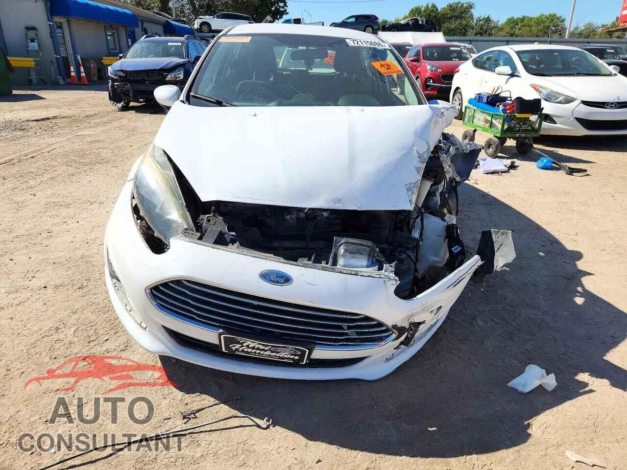 FORD FIESTA 2017 - 3FADP4EJ7HM131995