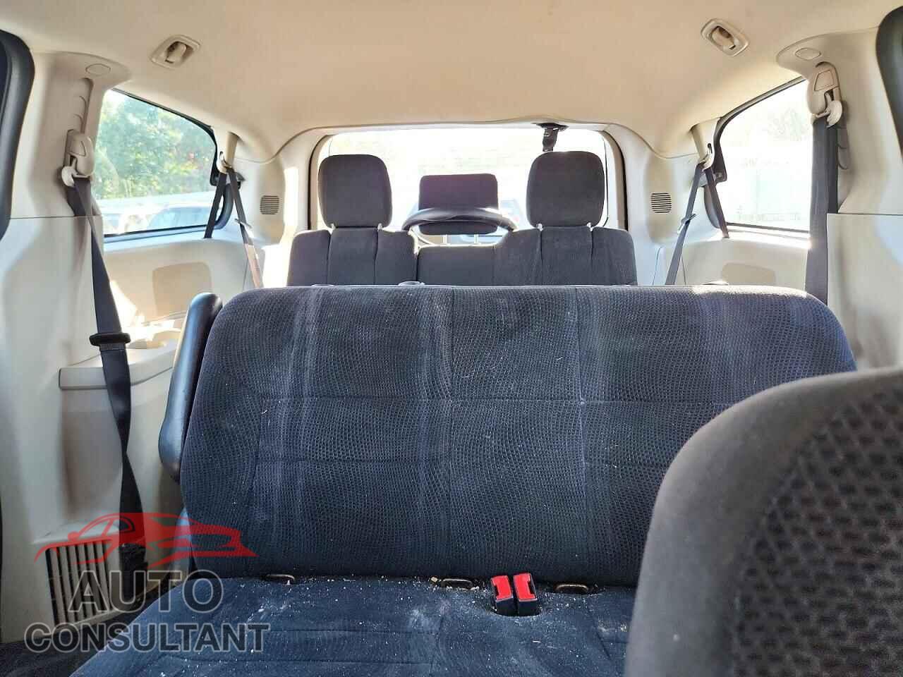 DODGE CARAVAN 2013 - 2C4RDGBG7DR799799