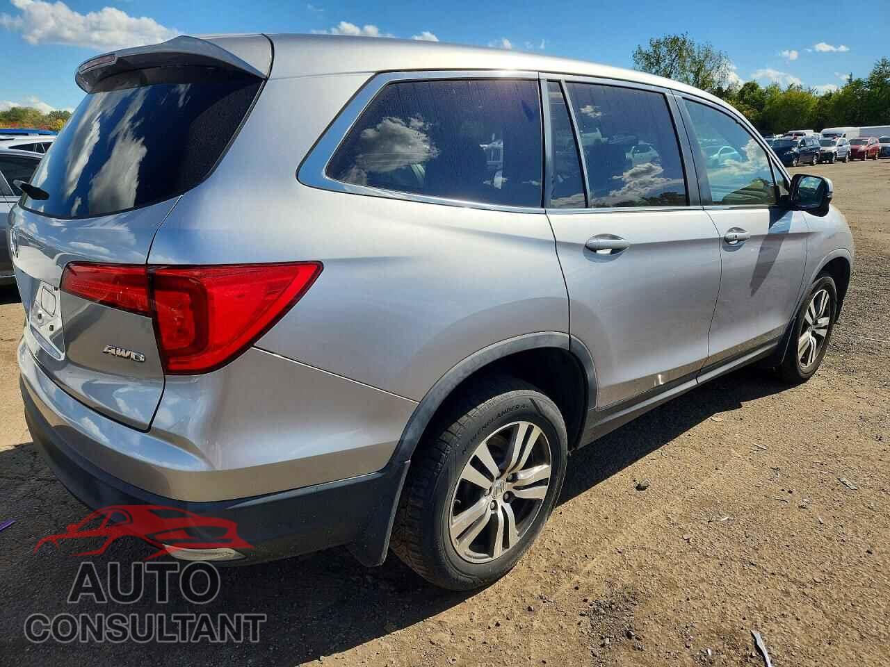 HONDA PILOT 2017 - 5FNYF6H57HB007738