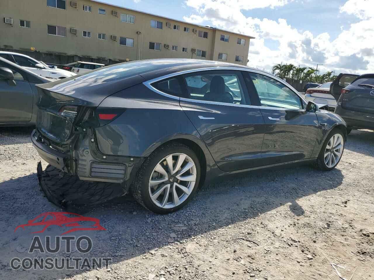 TESLA MODEL 3 2018 - 5YJ3E1EA6JF042682