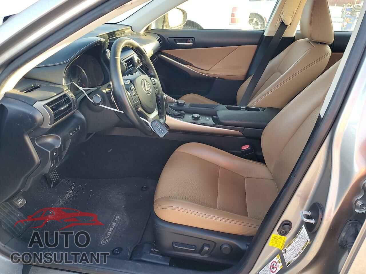 LEXUS IS 2019 - JTHBA1D26K5084997