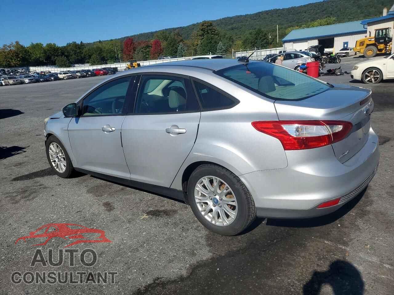 FORD FOCUS 2012 - 1FAHP3F28CL197999