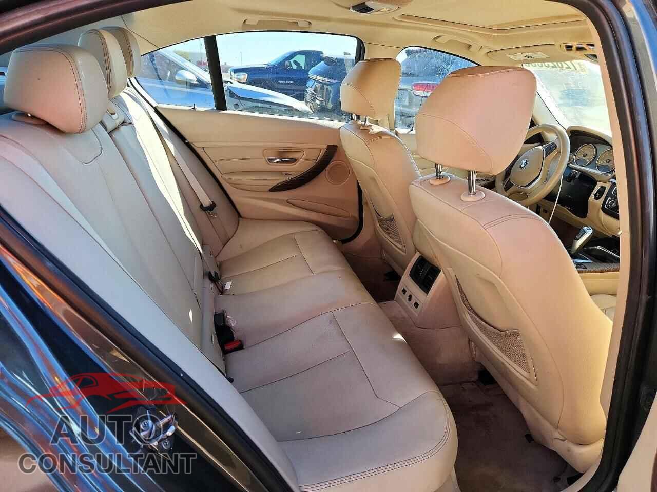 BMW 3 SERIES 2012 - WBA3A5C59CF258191