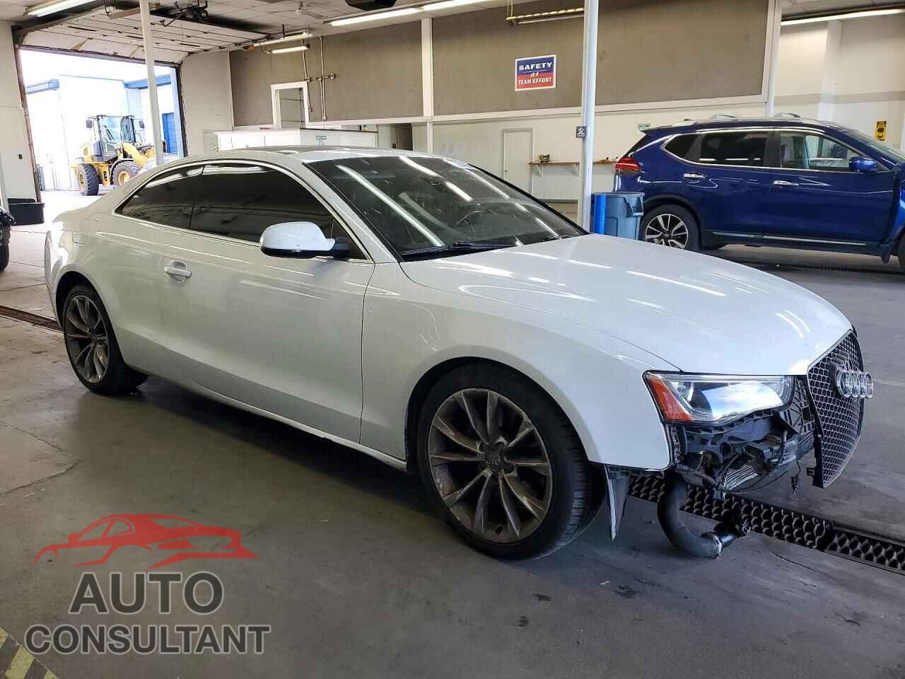 AUDI A5 2013 - WAULFAFR0DA054631
