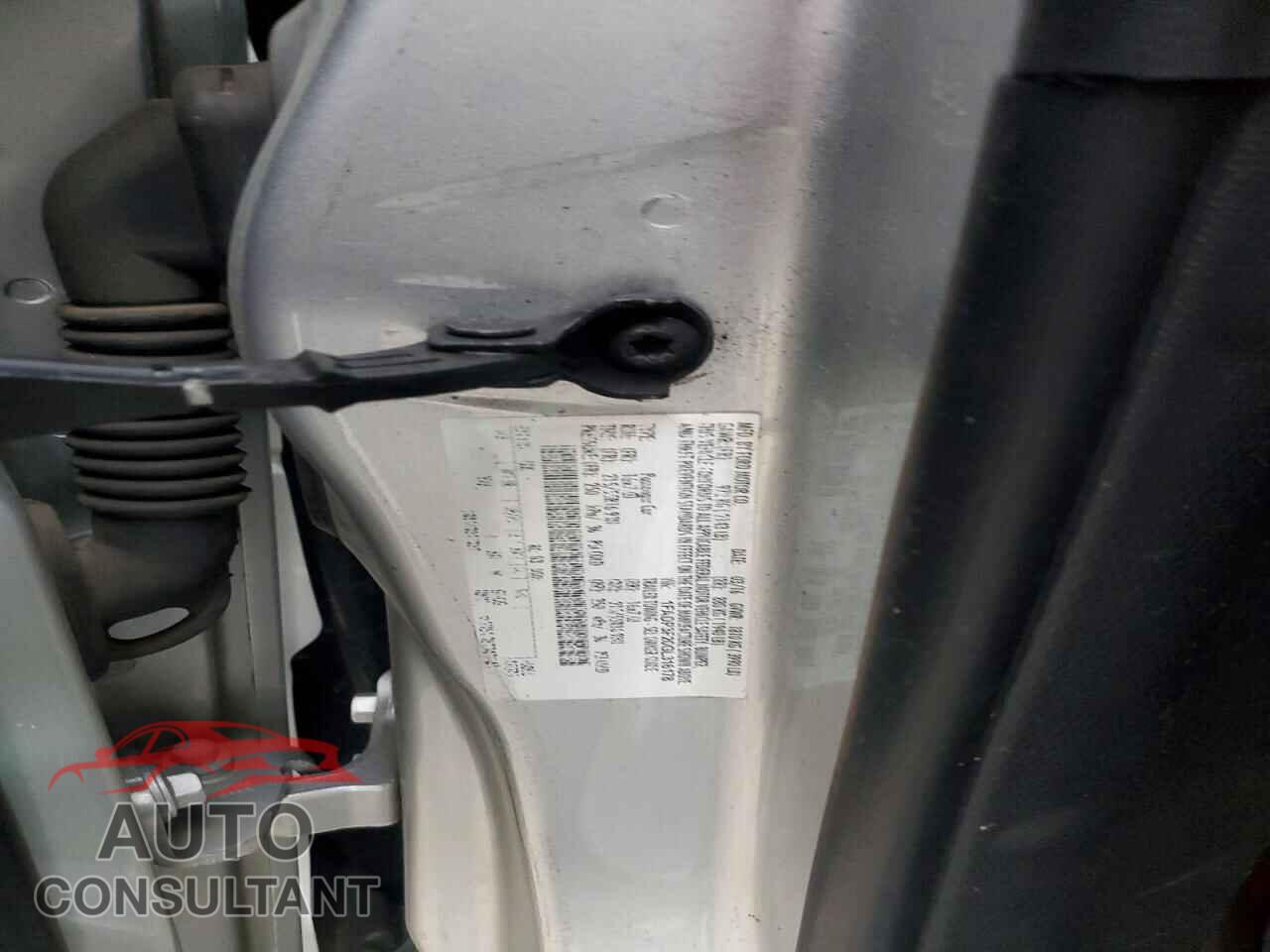 FORD FOCUS 2016 - 1FADP3F20GL316178