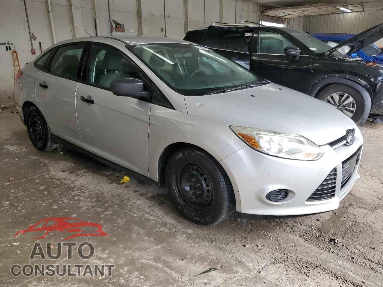 FORD FOCUS 2013 - 1FADP3E20DL149270