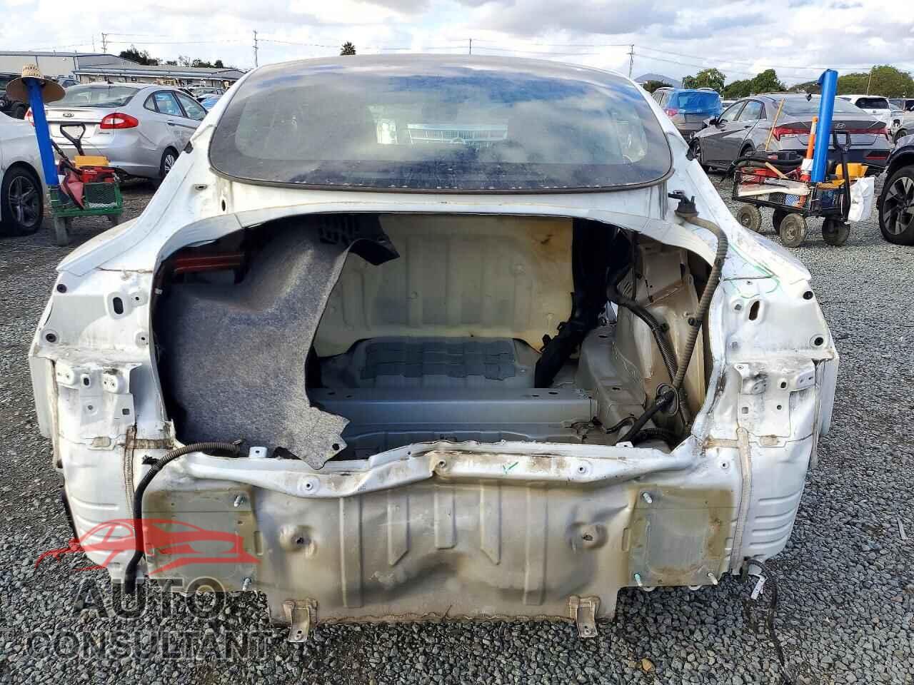 TESLA MODEL 3 2022 - 5YJ3E1EB5NF360078