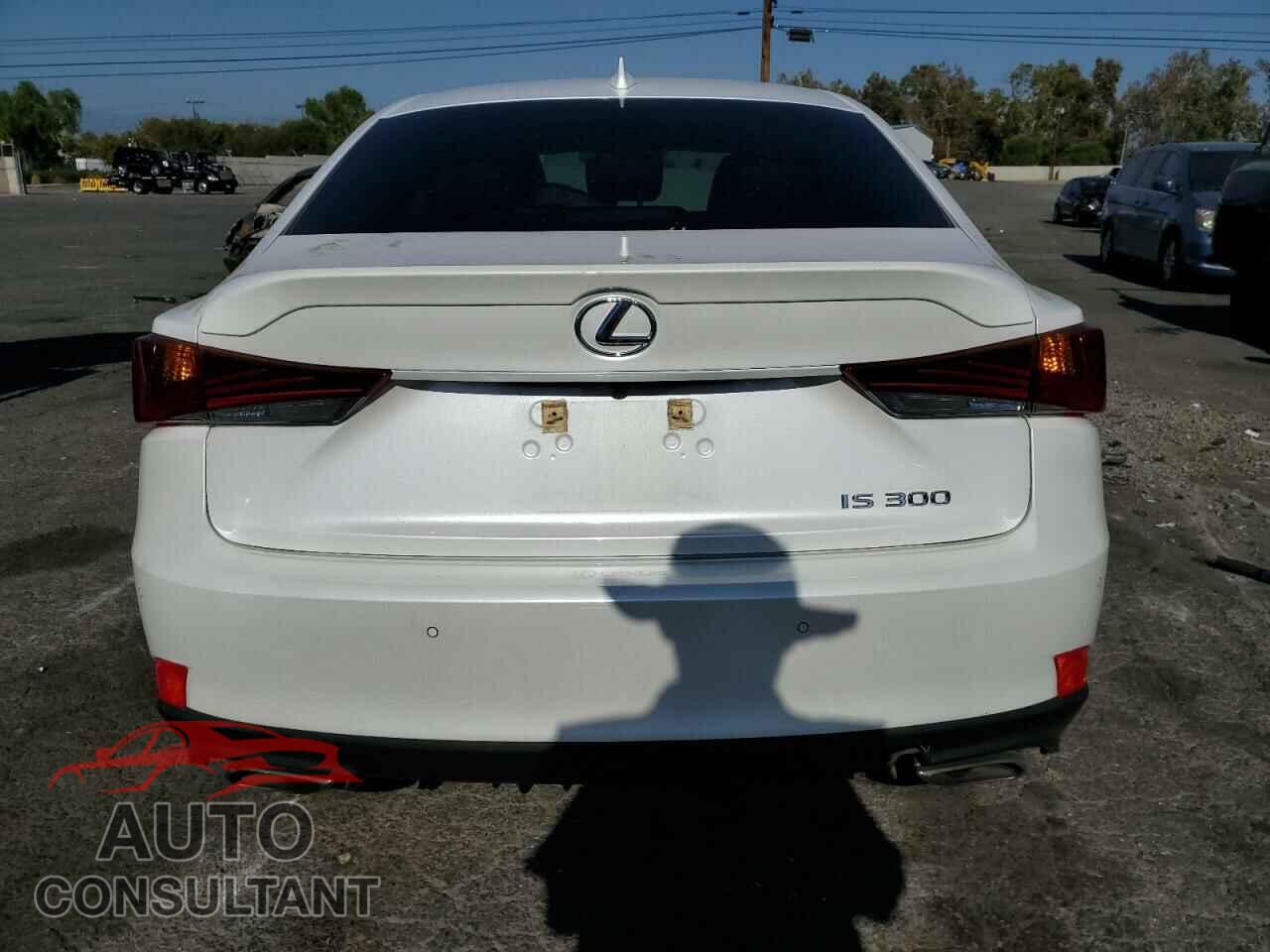 LEXUS IS 2020 - JTHDA1D26L5106278