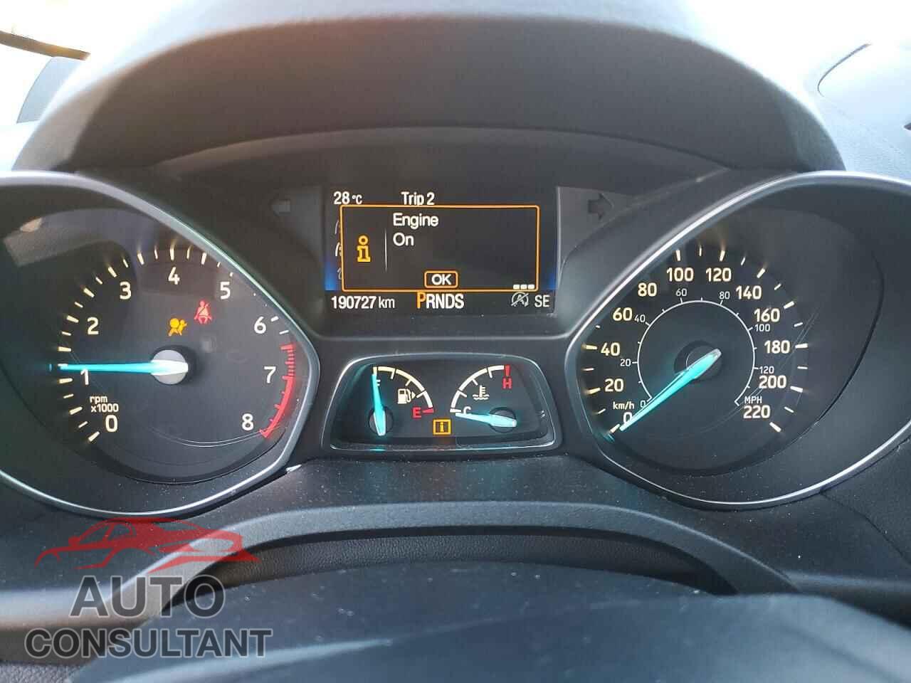 FORD ESCAPE 2017 - 1FMCU9GD1HUD55452