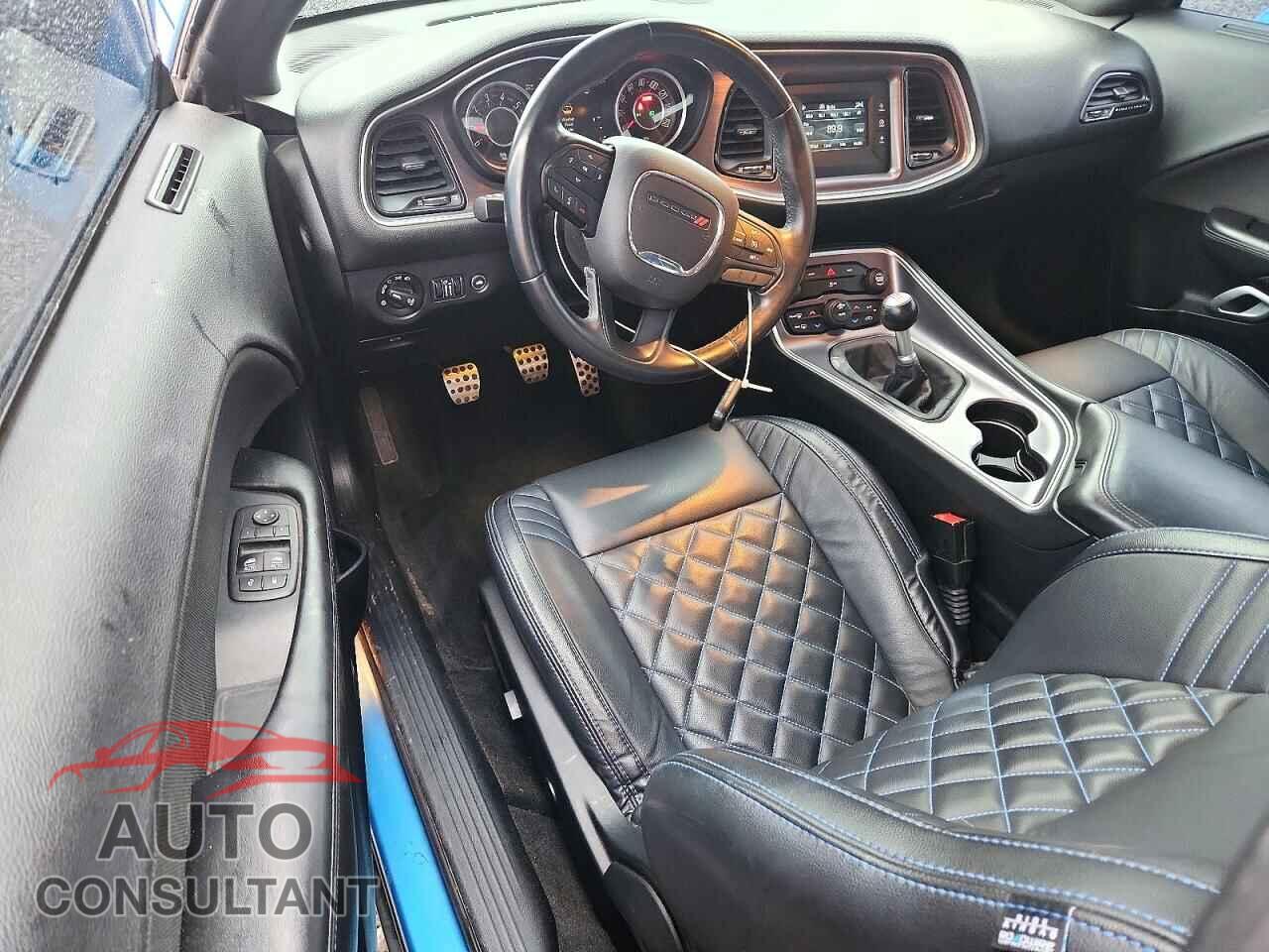 DODGE CHALLENGER 2015 - 2C3CDZAT8FH895373
