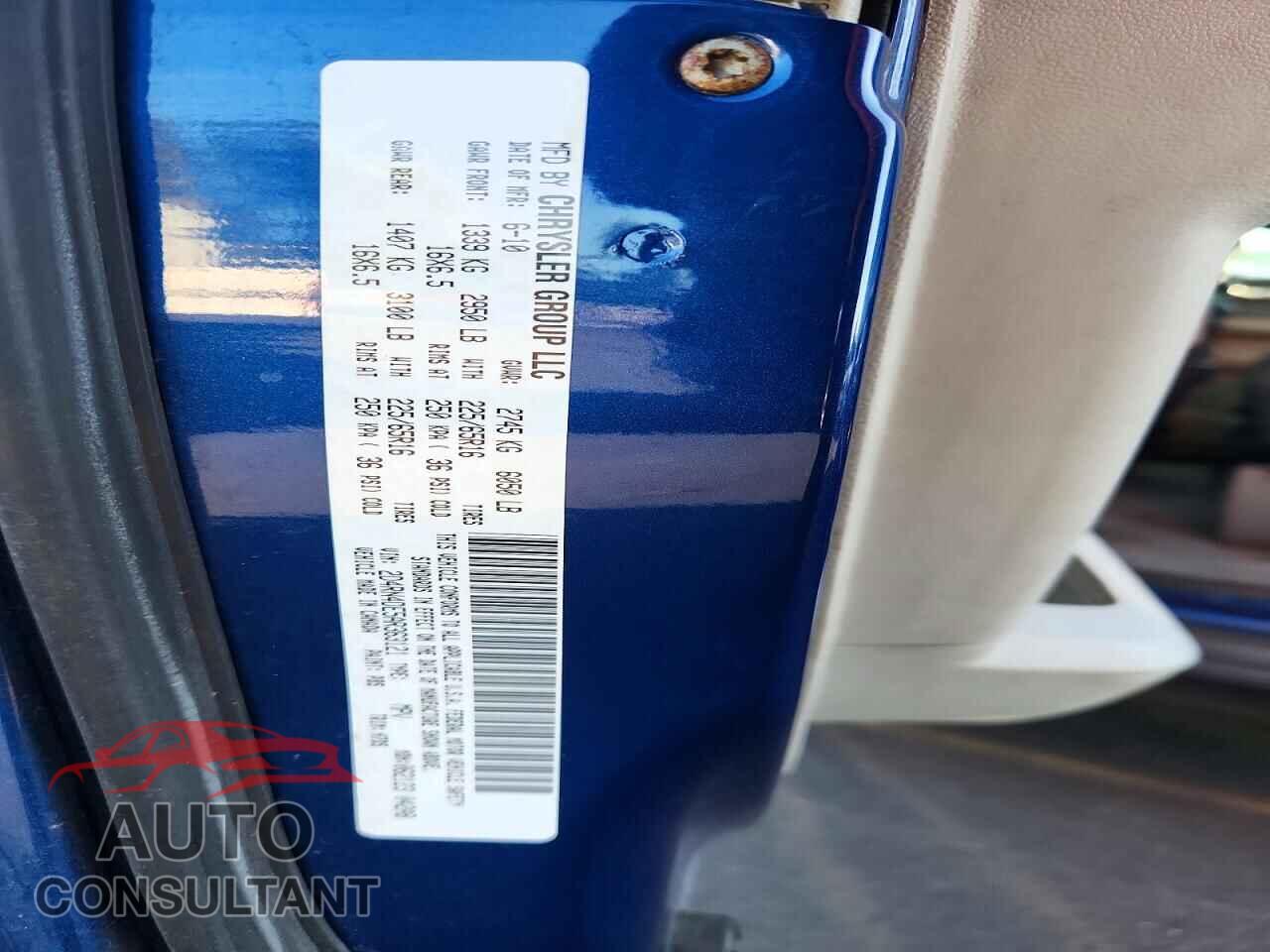 DODGE CARAVAN 2010 - 2D4RN4DE5AR363121