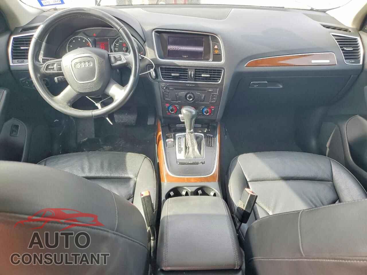 AUDI Q5 2011 - WA1DKAFP6BA093832