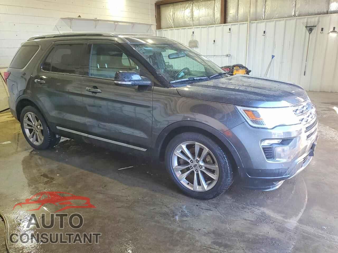 FORD EXPLORER 2018 - 1FM5K7D84JGA40627