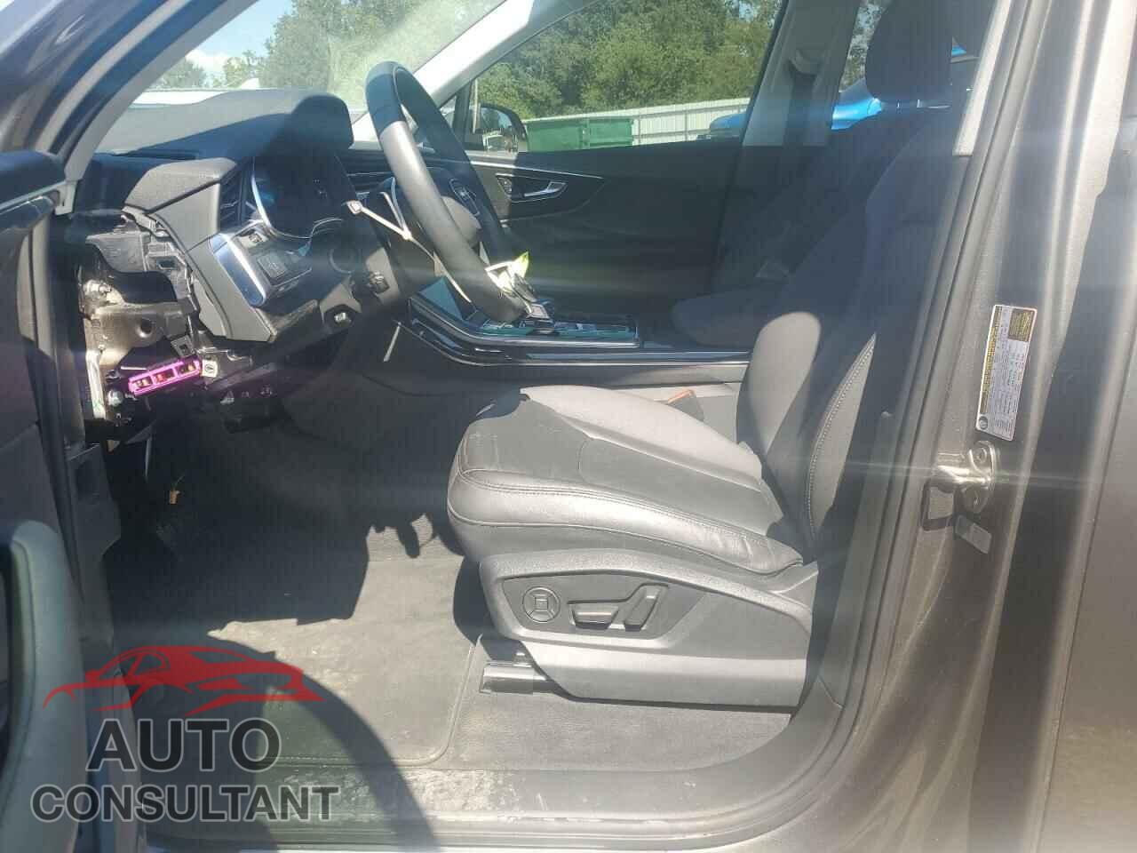 AUDI Q7 2020 - WA1LXAF77LD006985
