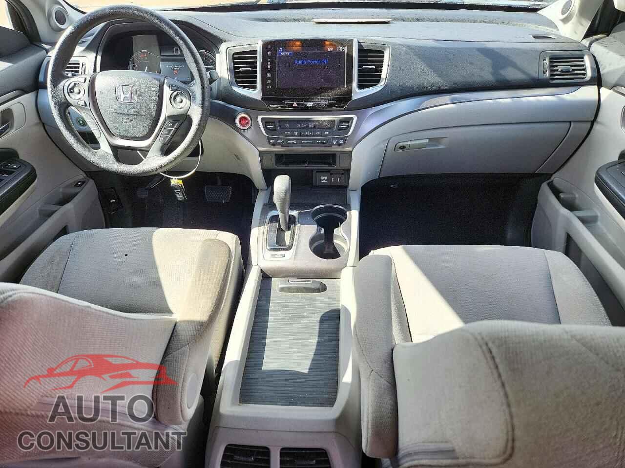 HONDA PILOT 2018 - 5FNYF6H37JB014502