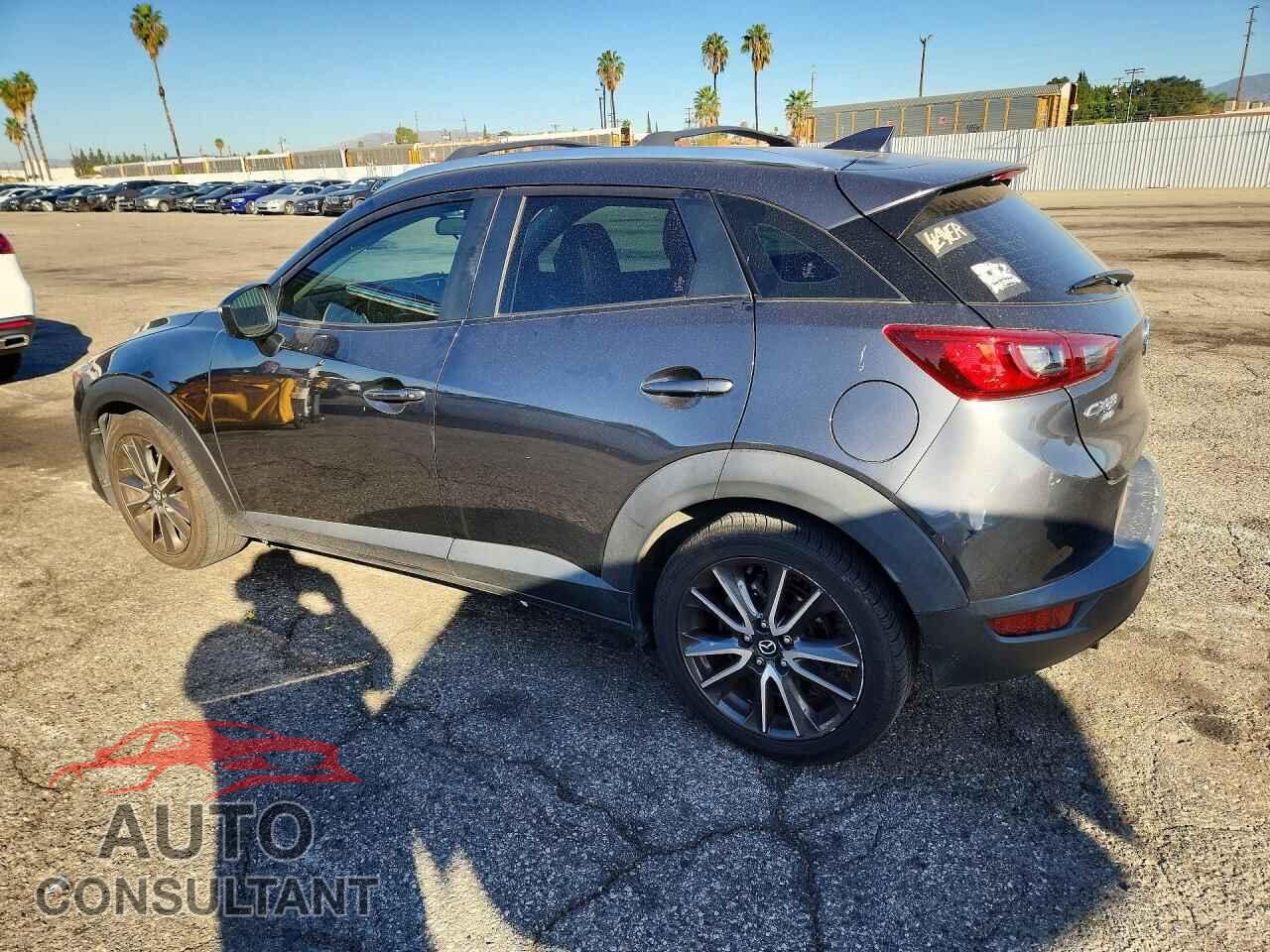 MAZDA CX-3 2017 - JM1DKFC78H0143085