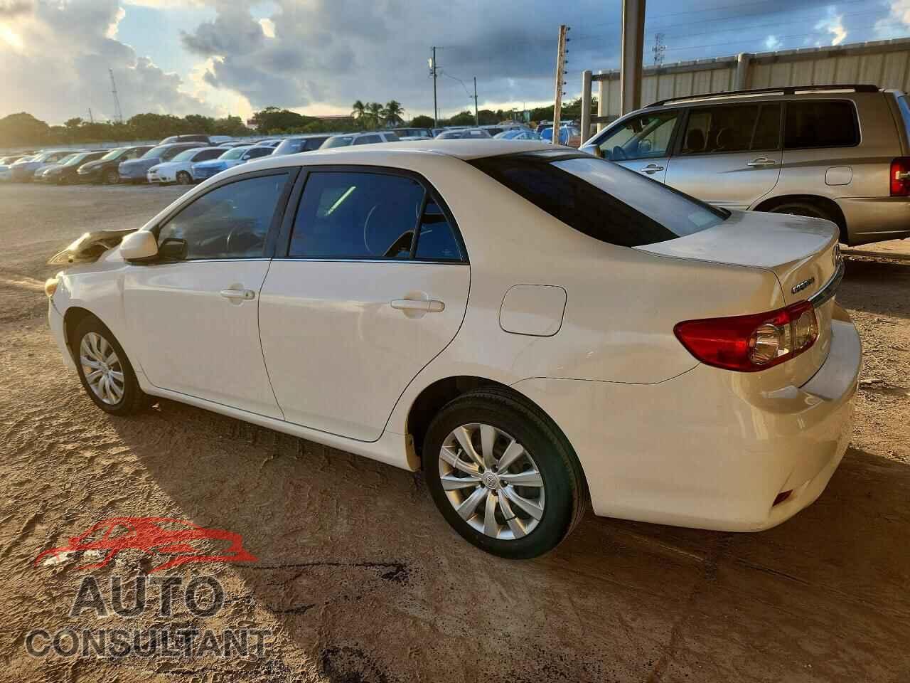 TOYOTA COROLLA 2013 - 5YFBU4EE7DP116218