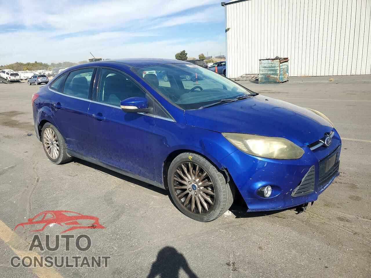 FORD FOCUS 2012 - 1FAHP3J28CL480359