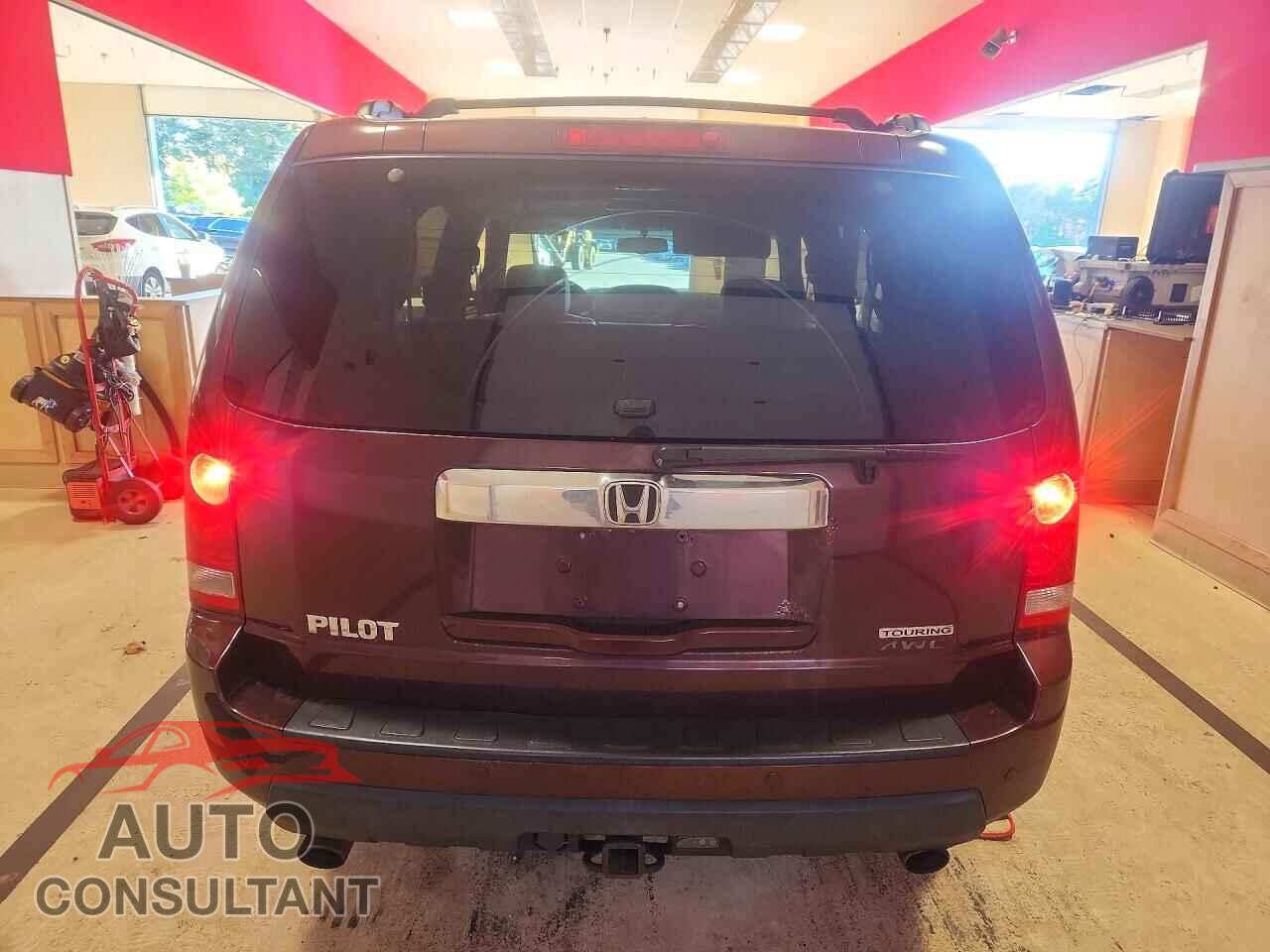 HONDA PILOT 2010 - 5FNYF4H97AB007977