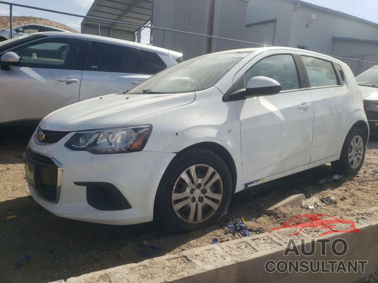 CHEVROLET SONIC 2019 - 1G1JG6SB0K4111704