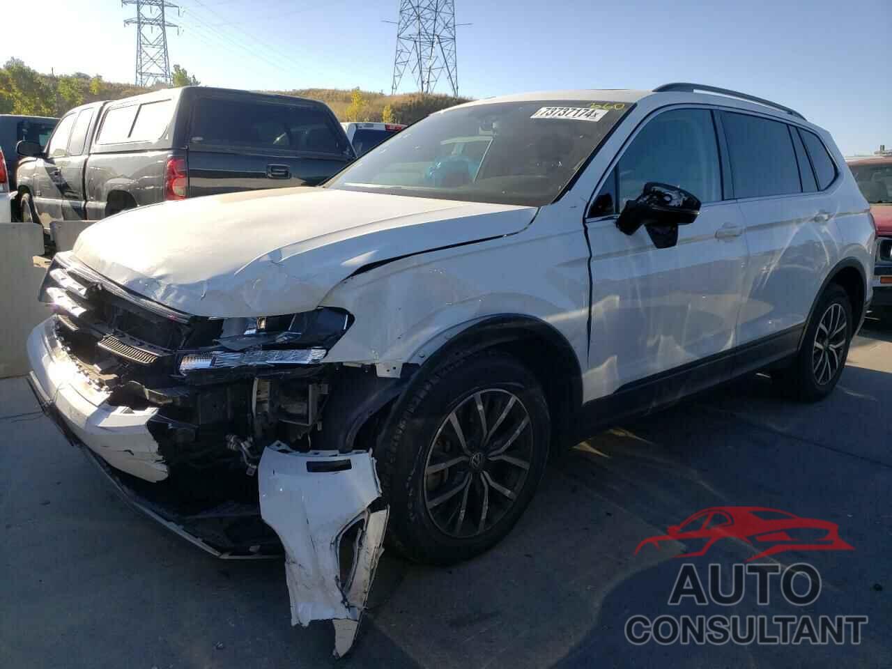 VOLKSWAGEN TIGUAN 2019 - 3VV2B7AX8KM059595