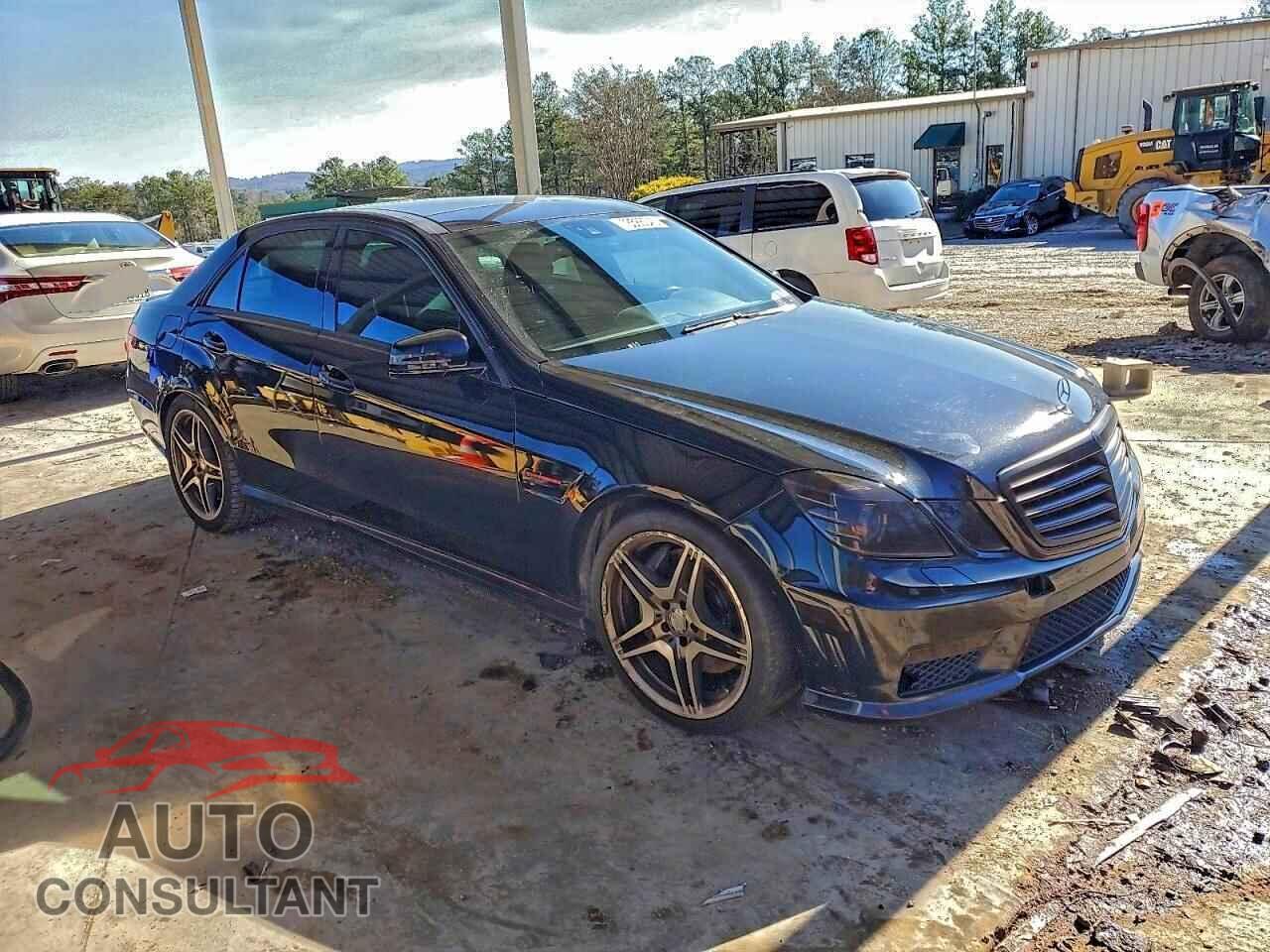 MERCEDES-BENZ E-CLASS 2011 - WDDHF7HB5BA285426