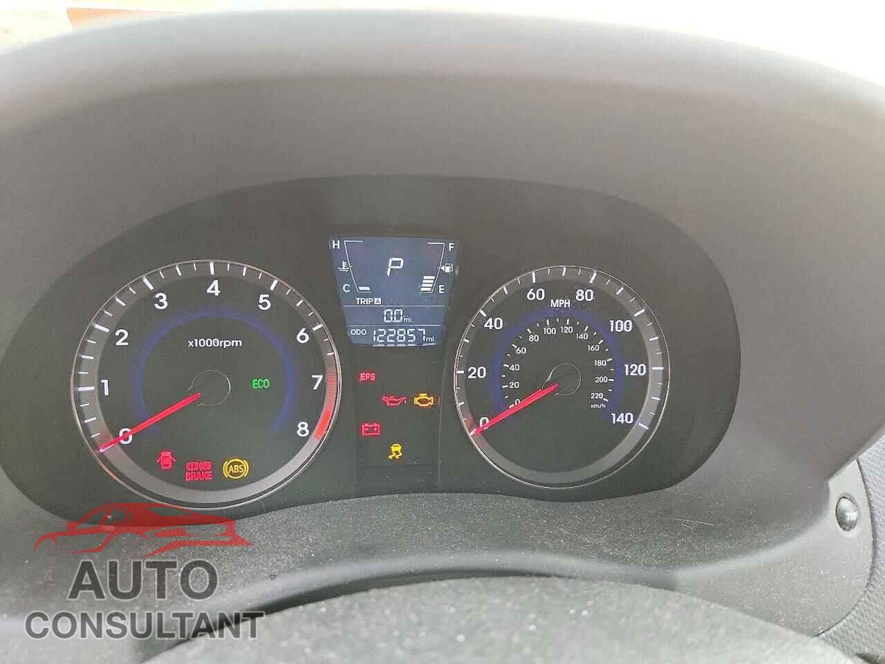 HYUNDAI ACCENT 2013 - KMHCT5AE4DU092204