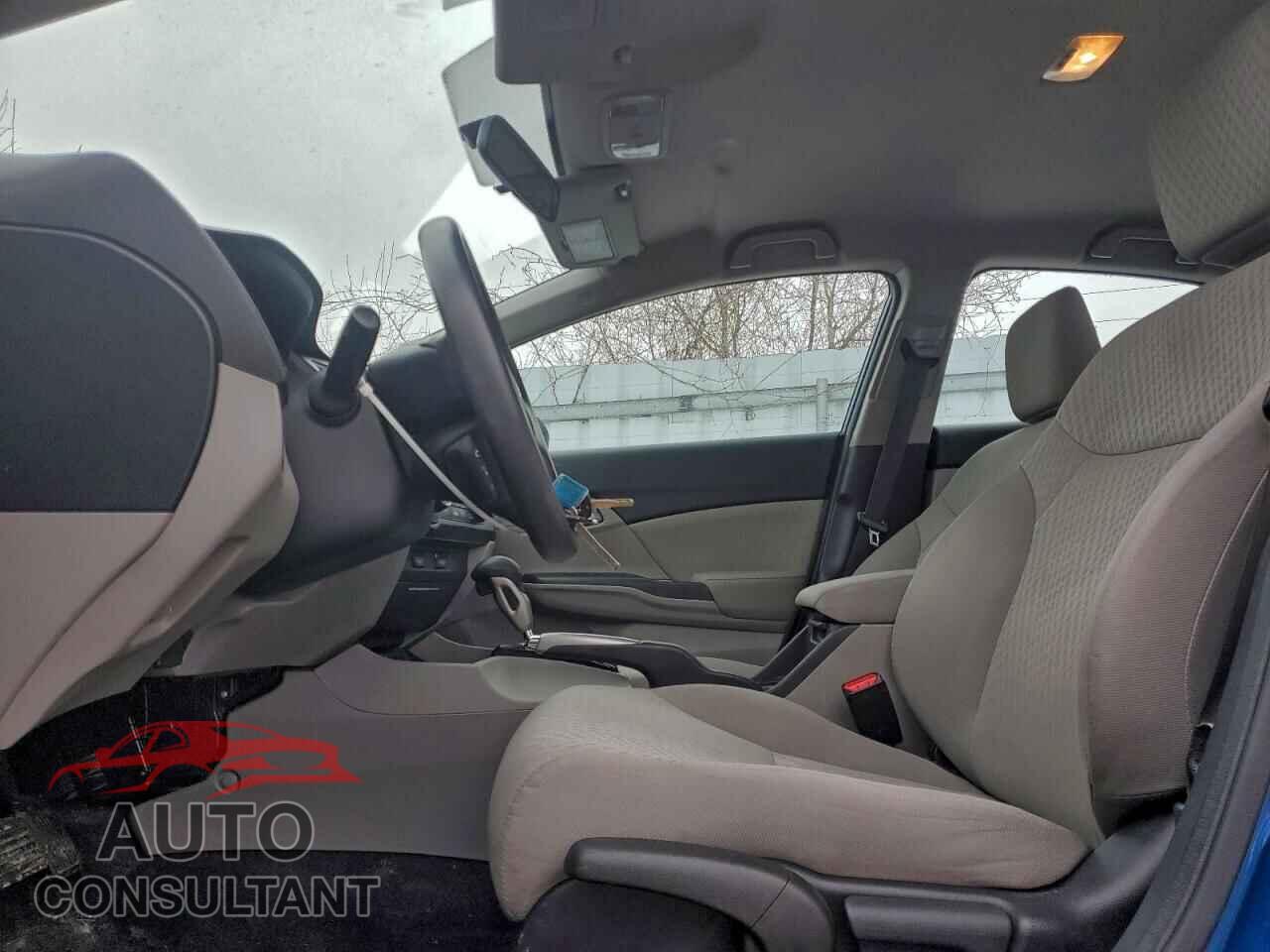 HONDA CIVIC 2015 - 2HGFB2F42FH048132