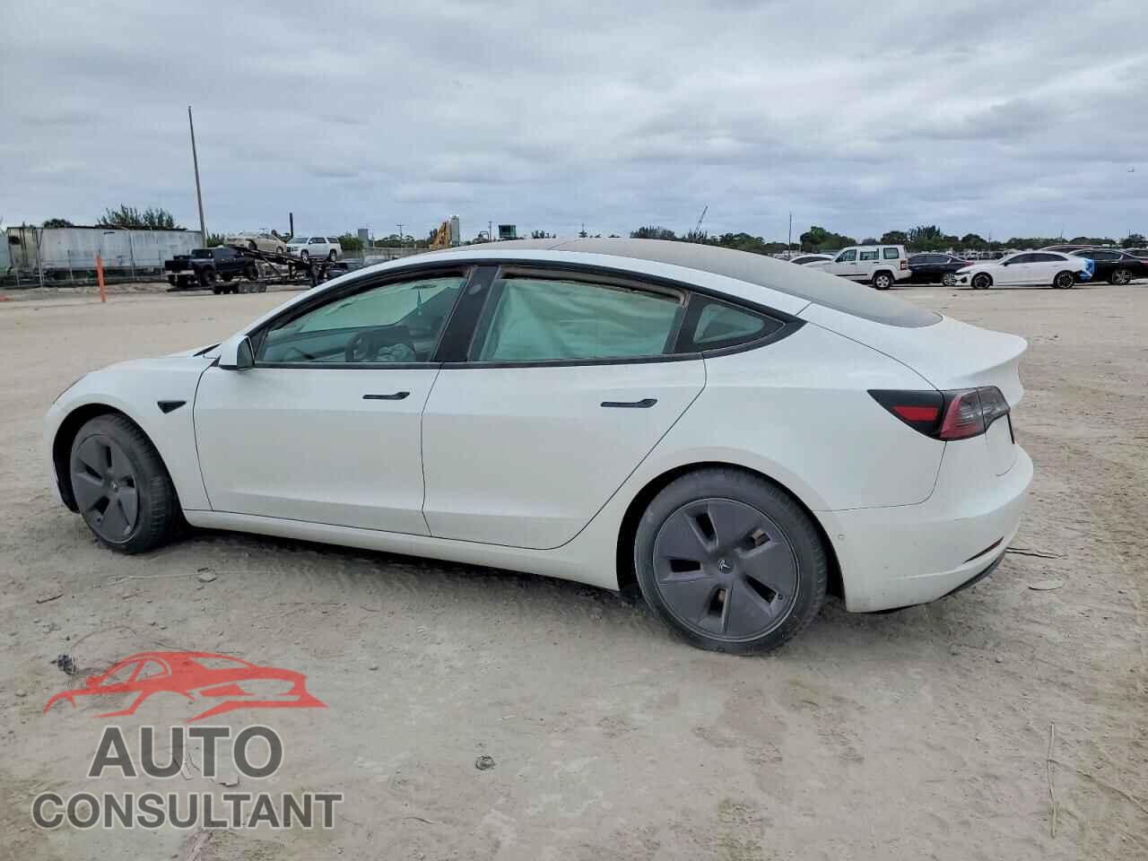 TESLA MODEL 3 2022 - 5YJ3E1EA3NF328768