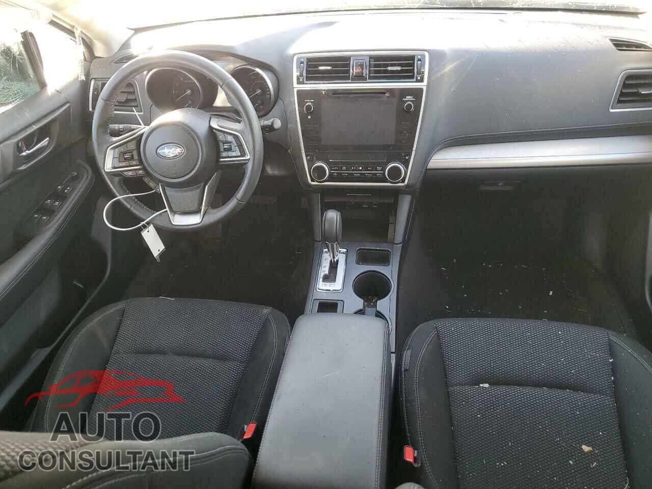 SUBARU OUTBACK 2018 - 4S4BSAFC3J3364841