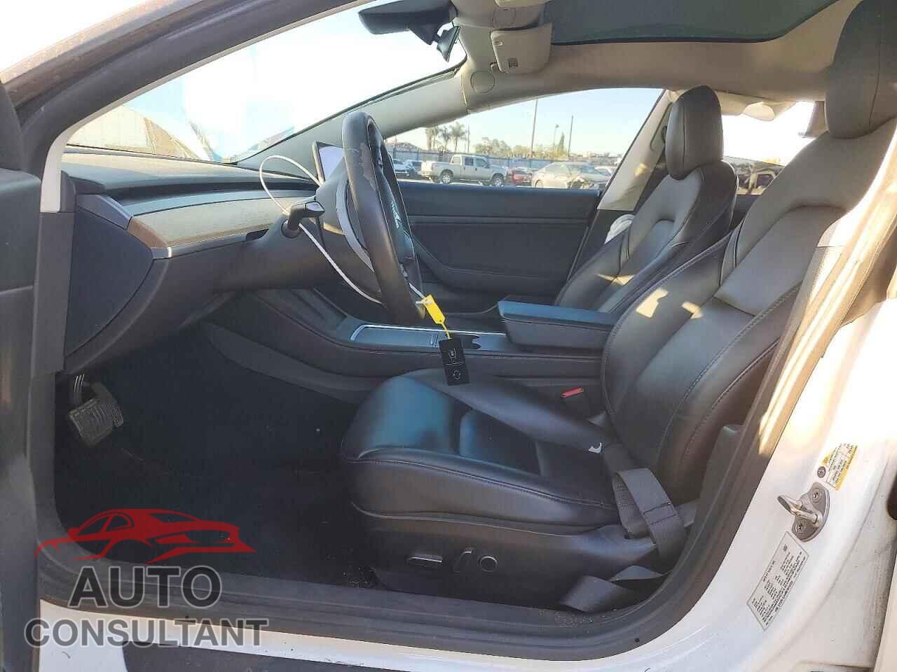 TESLA MODEL 3 2021 - 5YJ3E1EA4MF874039