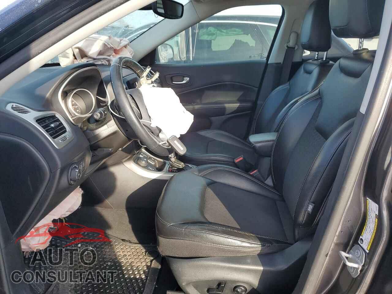 JEEP COMPASS 2018 - 3C4NJDBB9JT402547
