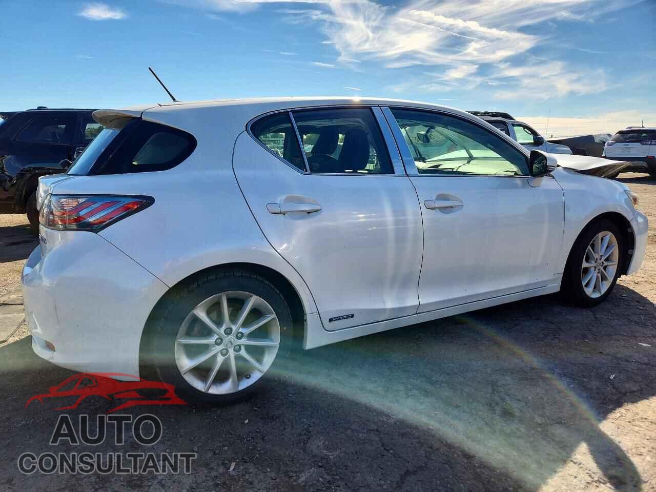 LEXUS CT 200 2012 - JTHKD5BH8C2112341
