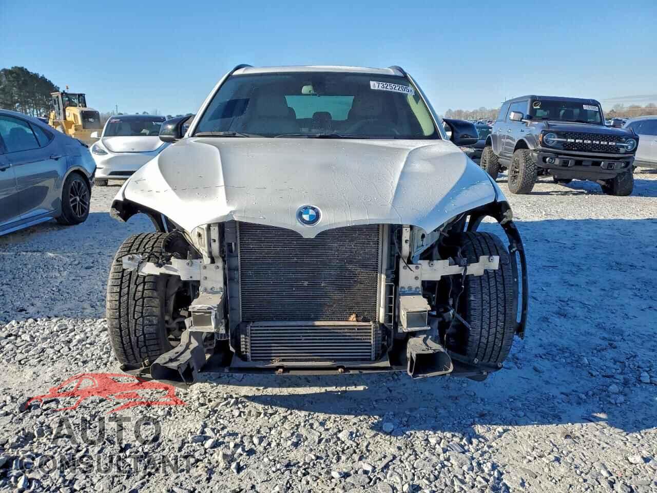 BMW X5 2015 - 5UXKR0C54F0P16011