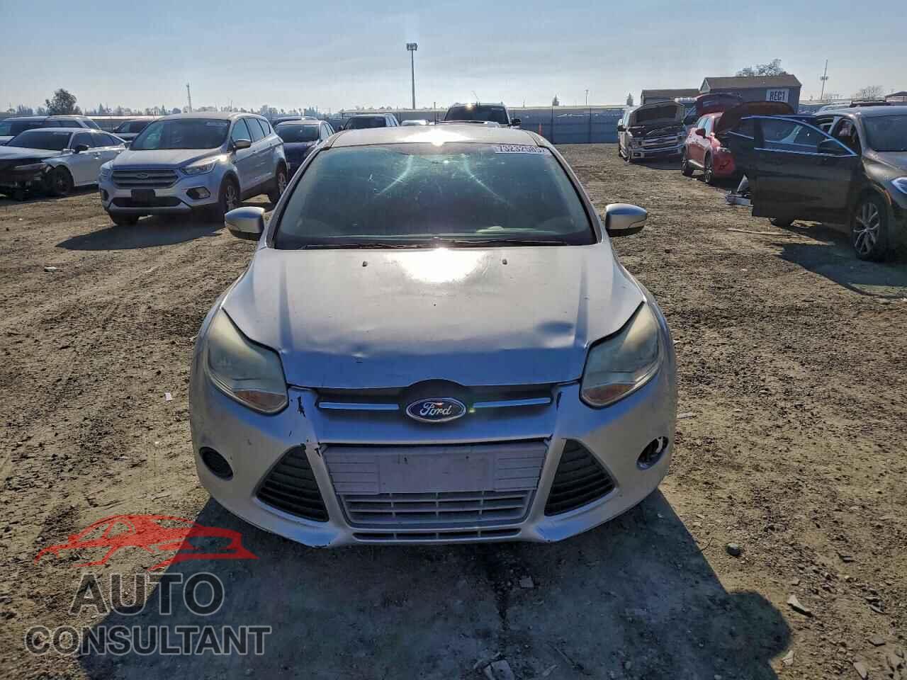 FORD FOCUS 2014 - 1FADP3K28EL350503