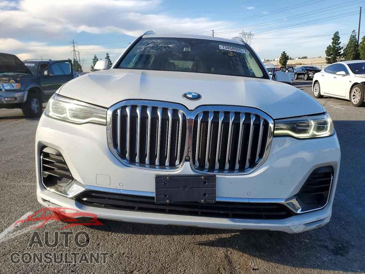 BMW X7 2021 - 5UXCW2C00M9F63751