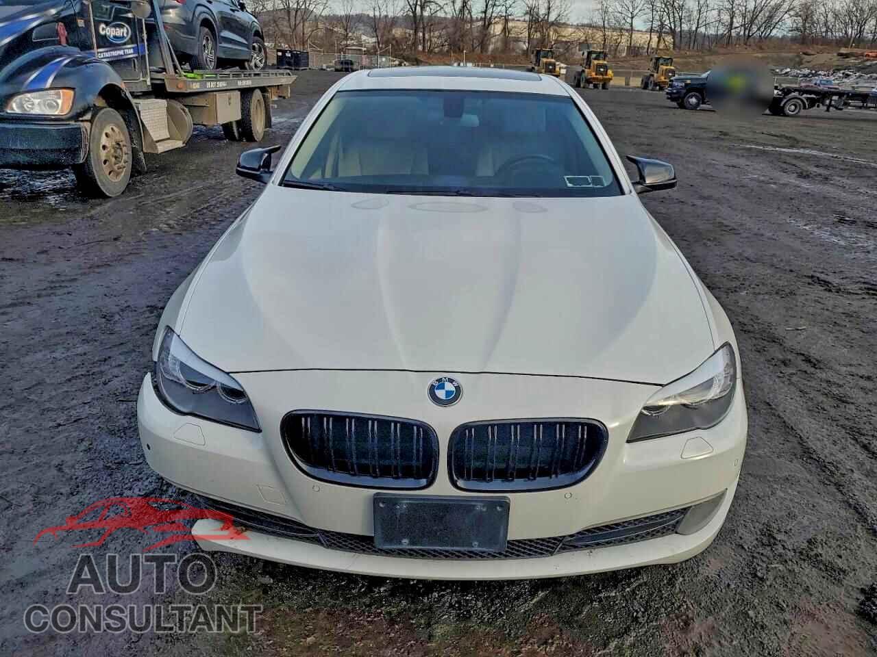 BMW 5 SERIES 2013 - WBAFU7C52DDU73599