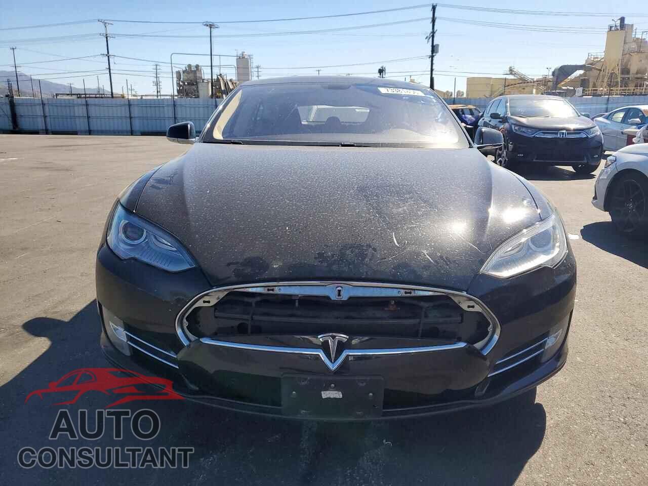 TESLA MODEL S 2014 - 5YJSA1H11EFP44823