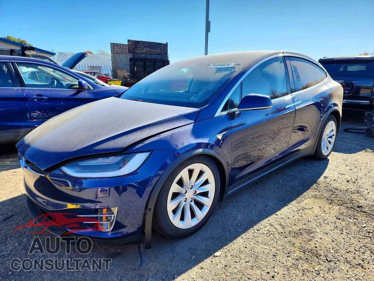 TESLA MODEL X 2017 - 5YJXCBE22HF054019