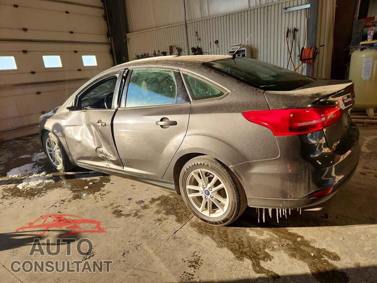 FORD FOCUS 2017 - 1FADP3F21HL317356
